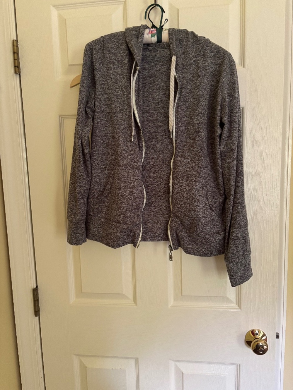 Vuori Performance Hoodie